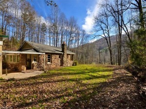 May Day Celebration & Farmstead Open House @ Two Sisters Farmstead School  | Candler | North Carolina | United States