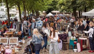 SELL BUY SELL BUY: Asheville Community Yard Sale @ Asheville Outlets